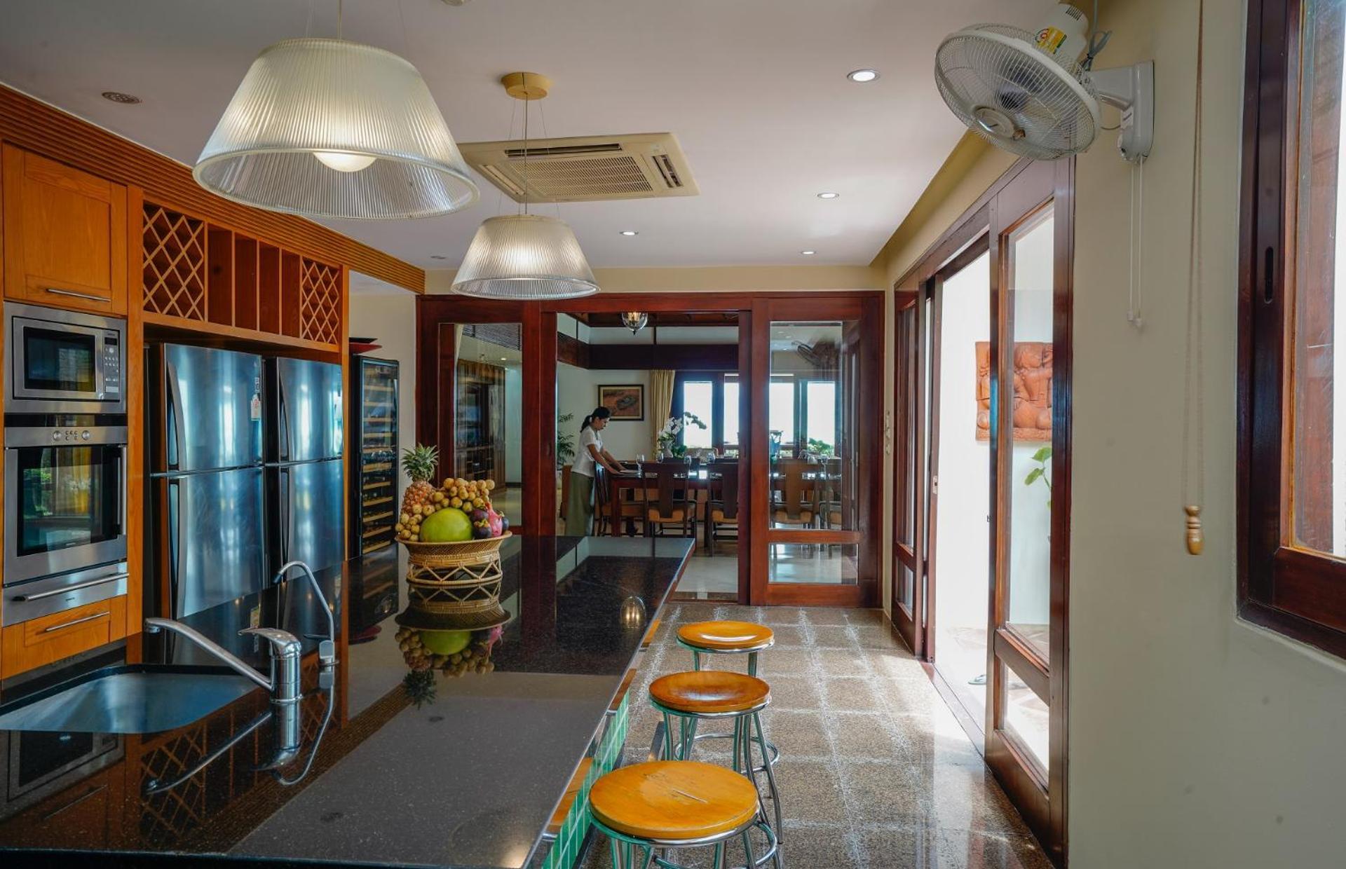 Miskawaan Beachfront Villas Menam-part Kültér fotó