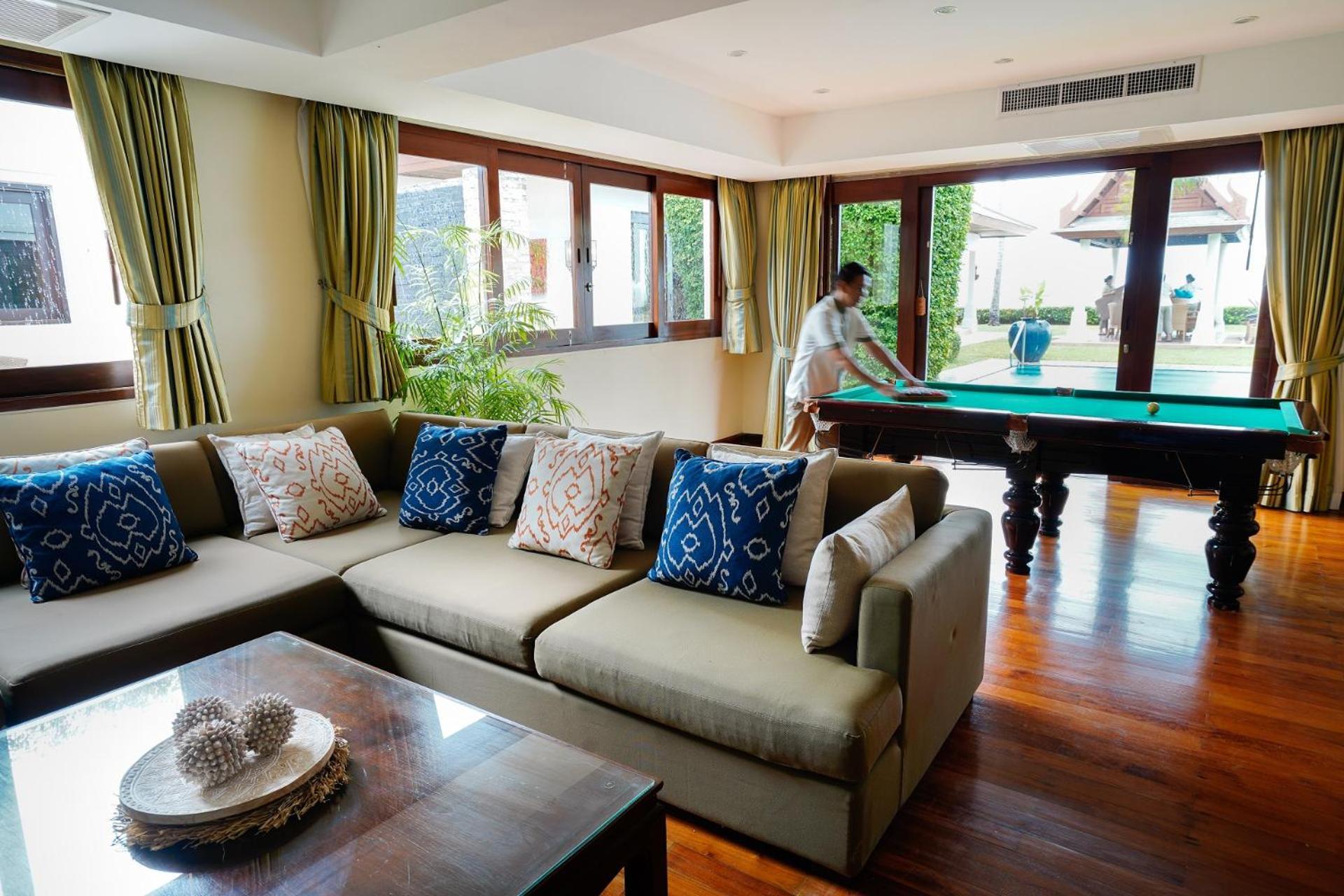 Miskawaan Beachfront Villas Menam-part Kültér fotó