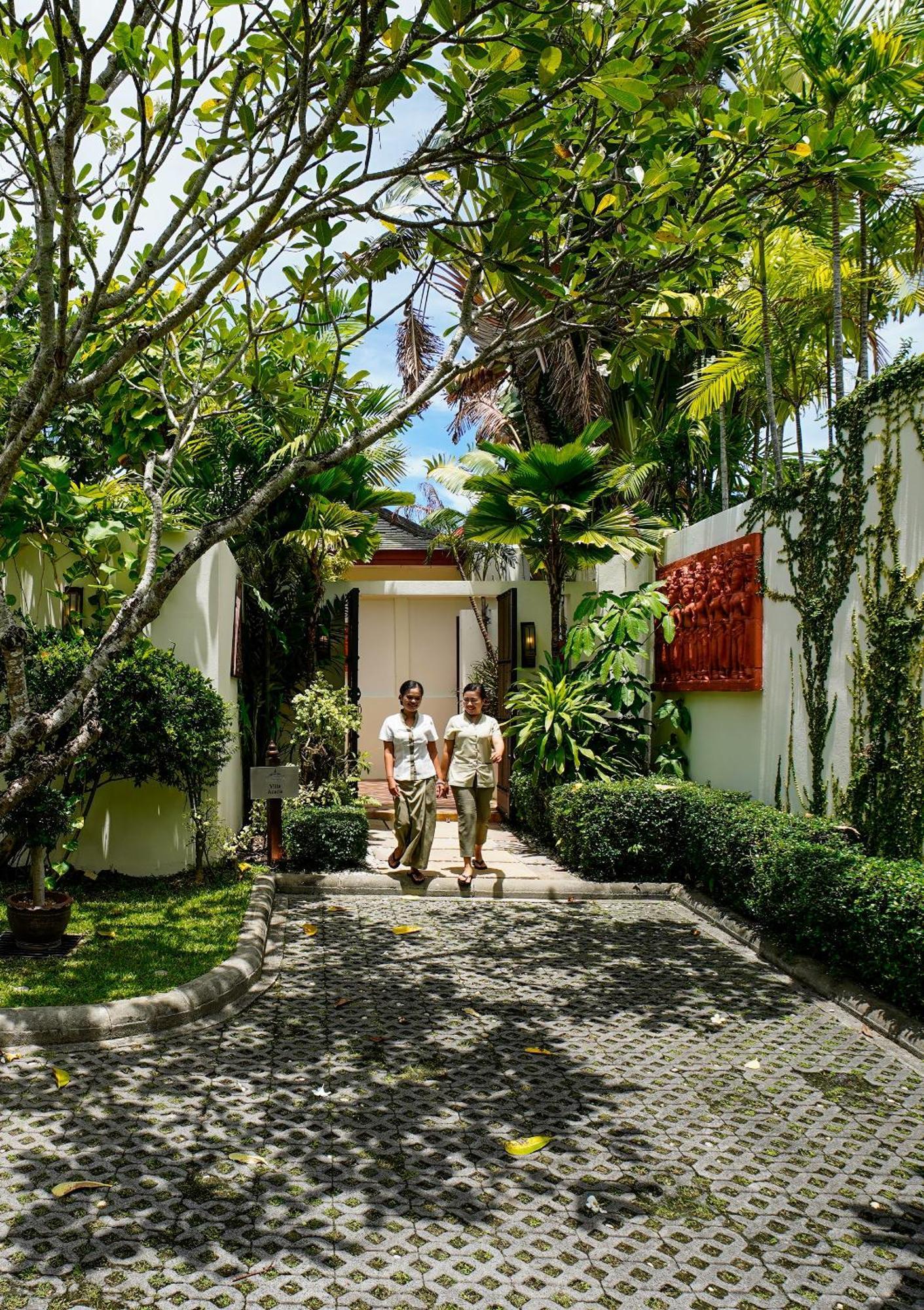 Miskawaan Beachfront Villas Menam-part Kültér fotó