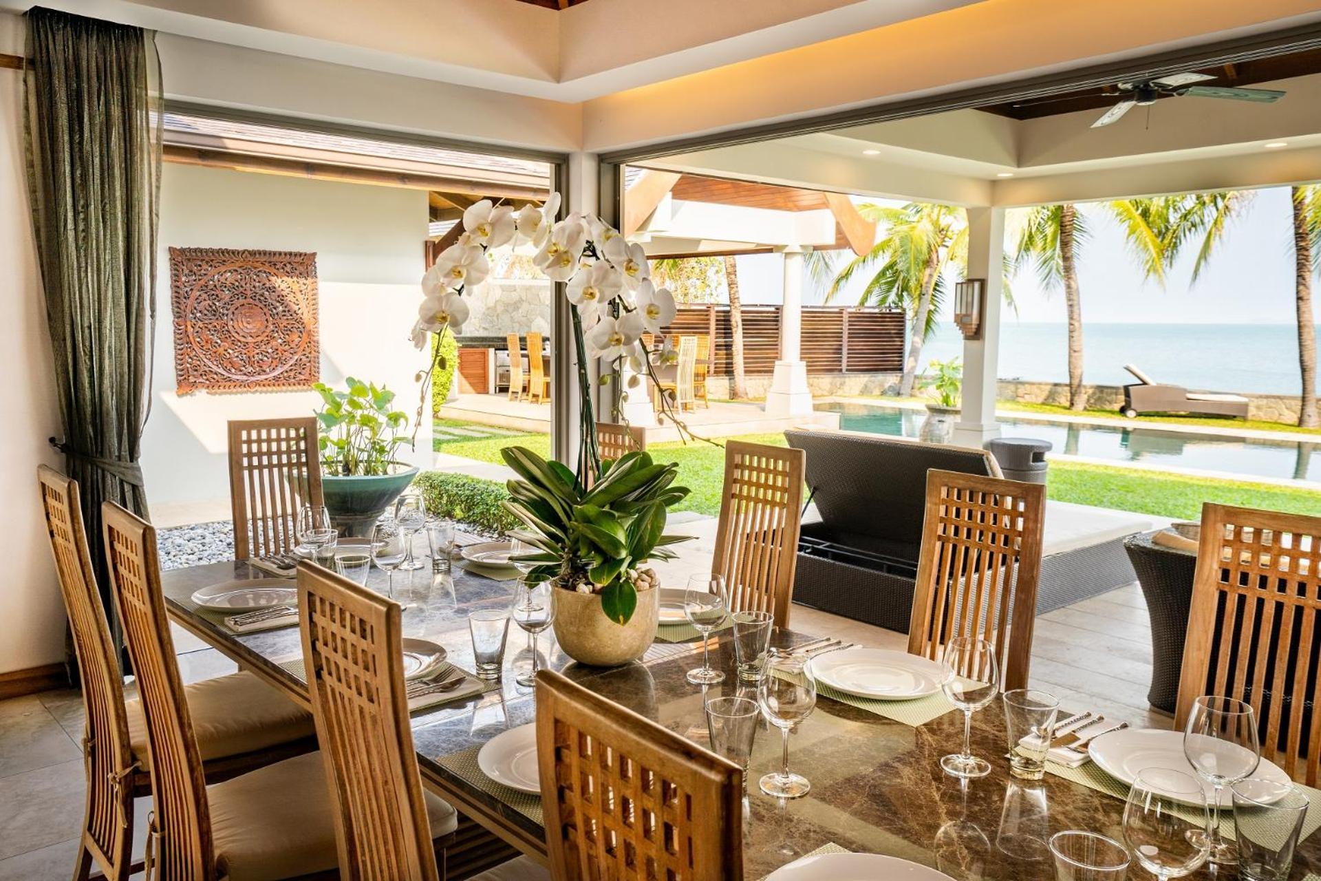 Miskawaan Beachfront Villas Menam-part Kültér fotó
