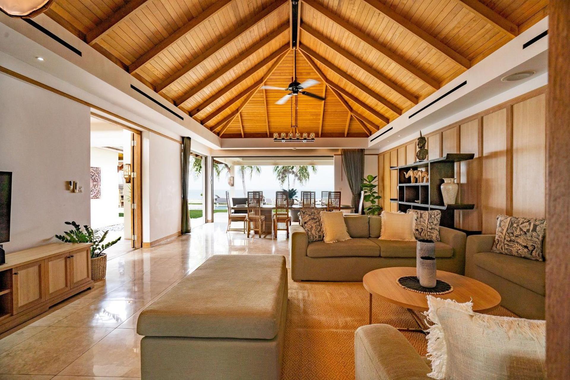 Miskawaan Beachfront Villas Menam-part Kültér fotó